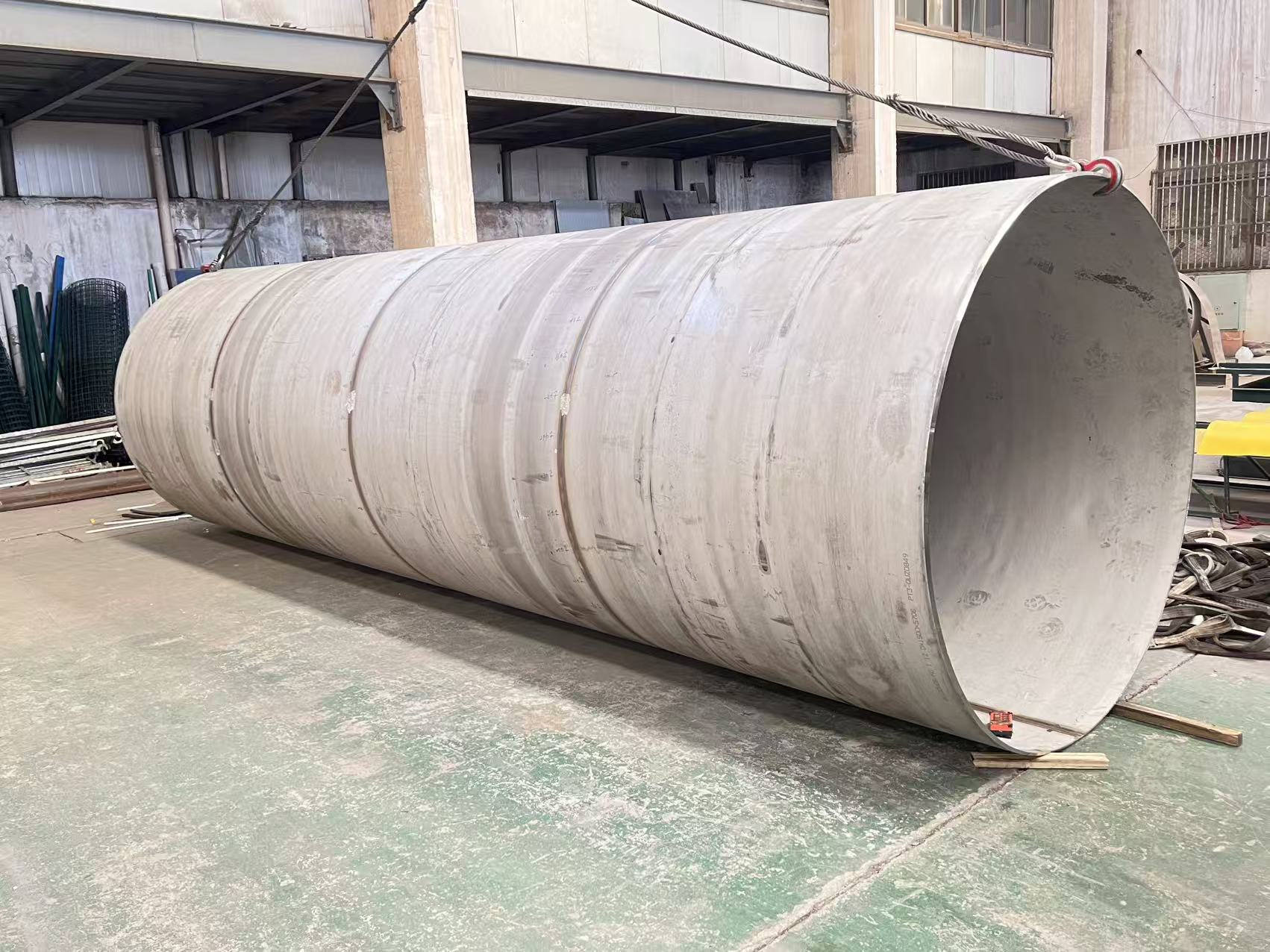 How to Choose: Welded Steel Pipe or Seamless Steel Pipe?